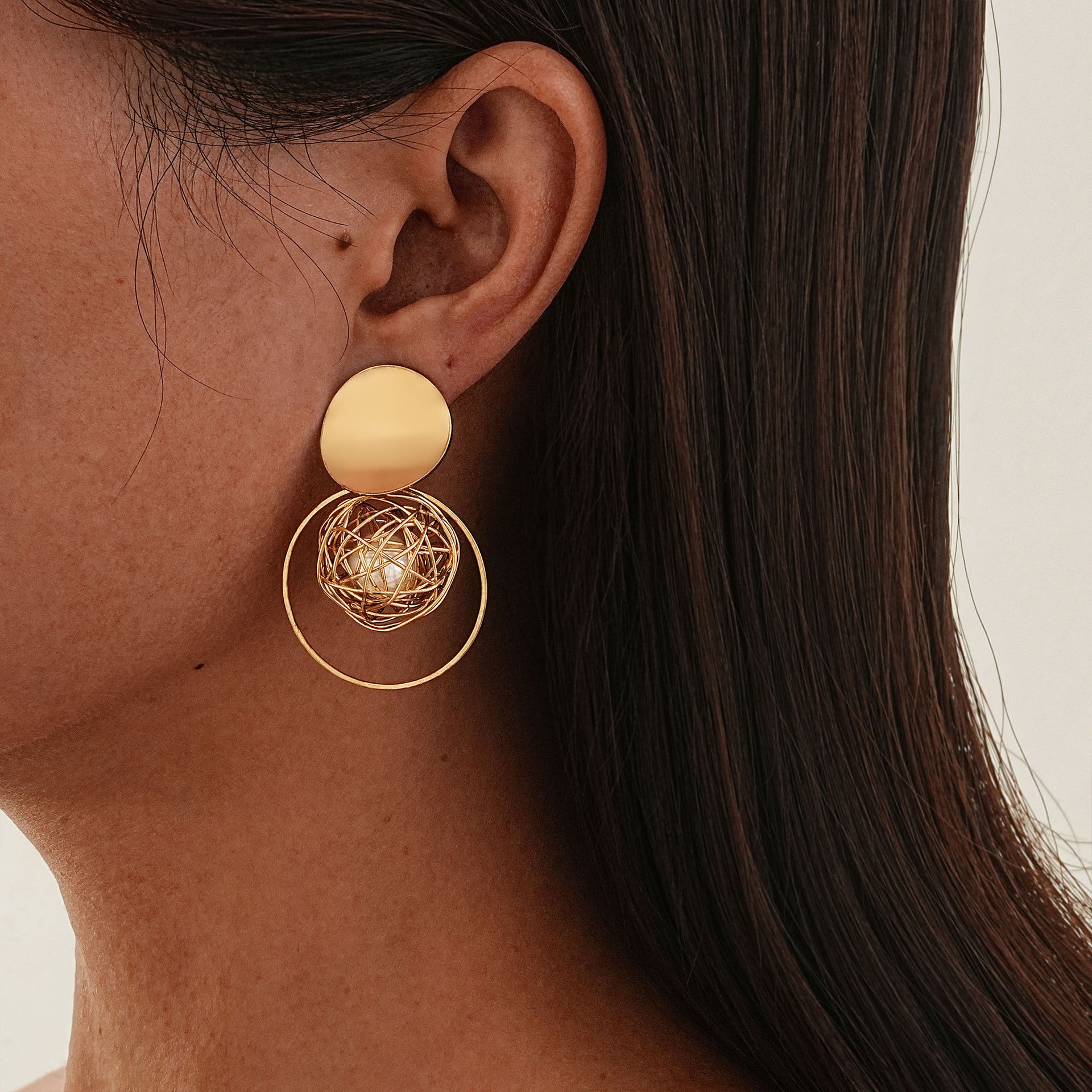 Czarujący Perłowy Kolczyk na każdą okazję