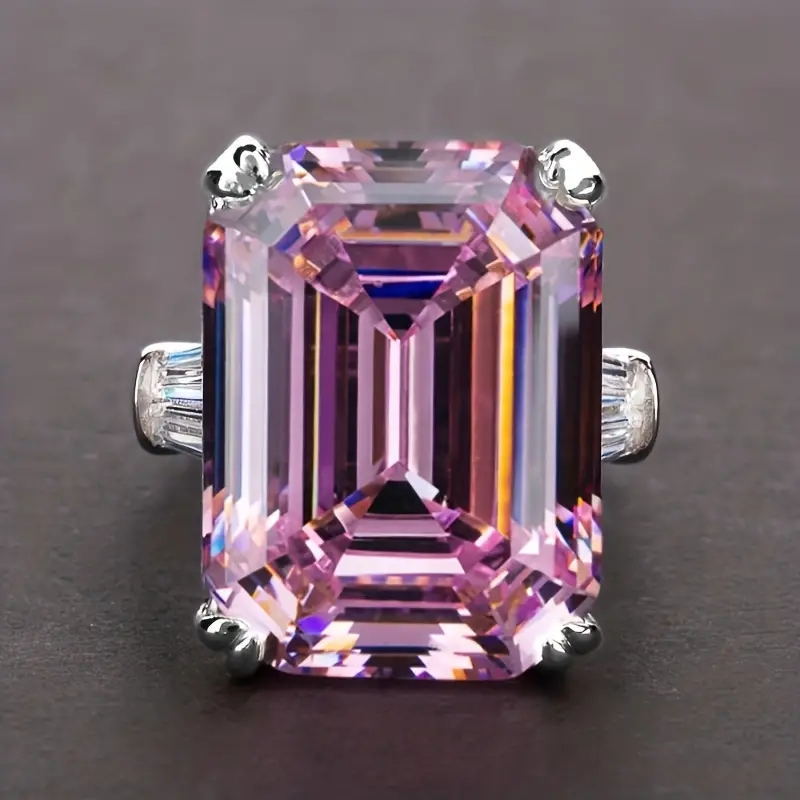 Czarujący Pierścionek na każdą okazję