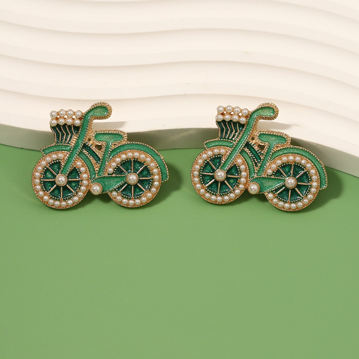 Czarujący Perłowy Kolczyk na każdą okazję