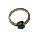 Klasyczny Pierścionek z ponadczasowym urokiem