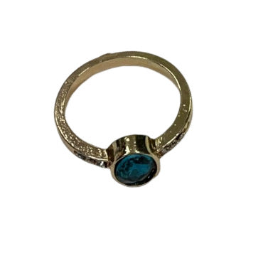 Klasyczny Pierścionek z ponadczasowym urokiem