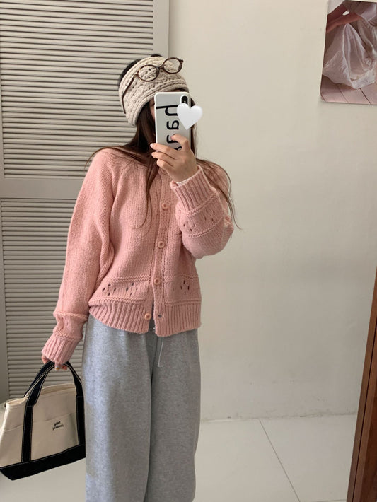 Elegantly Designed Cardigan