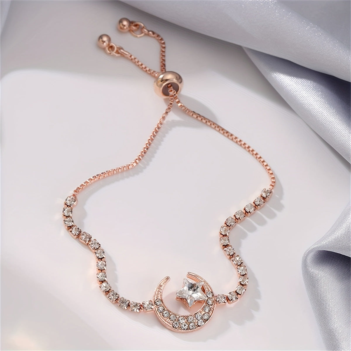 A Must-Have - Piękny Bransoletka w unikalnym stylu