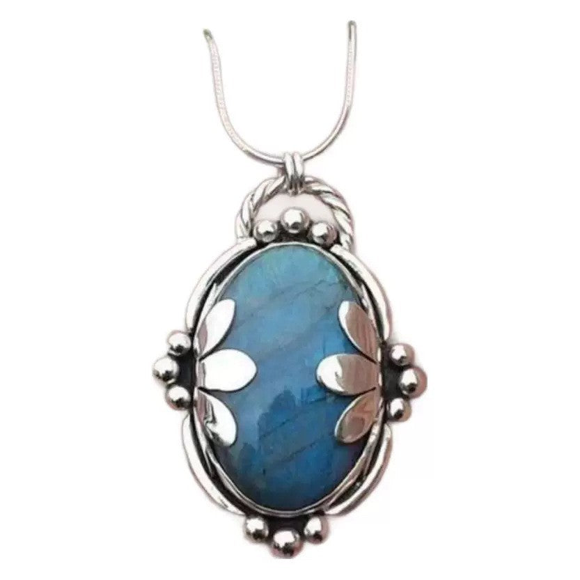 A Must-Have - Delikatny rzemieślniczy Wisiorek