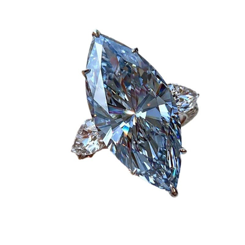 Czarujący Pierścionek na każdą okazję