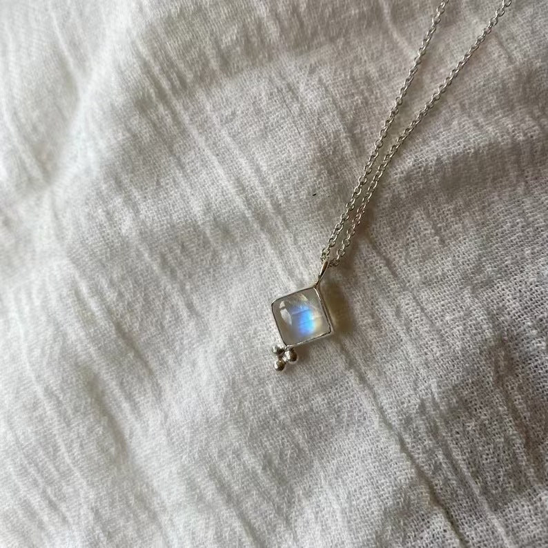 Czarujący Naszyjnik na każdą okazję