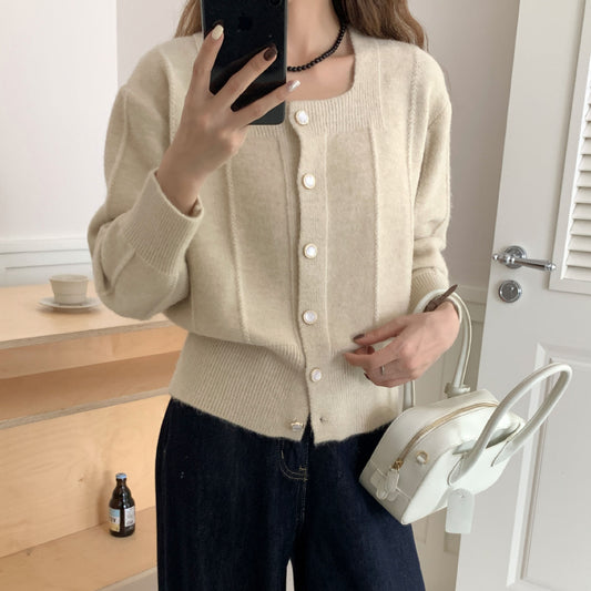 Timeless Vintage Style Cardigan