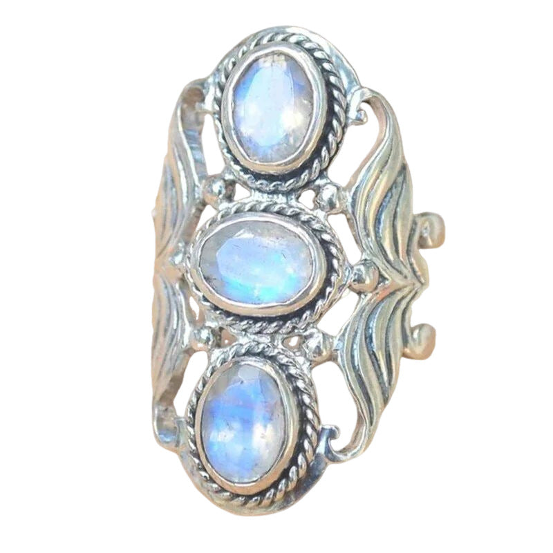 Elegancki Srebrny Pierścionek na każdą okazję