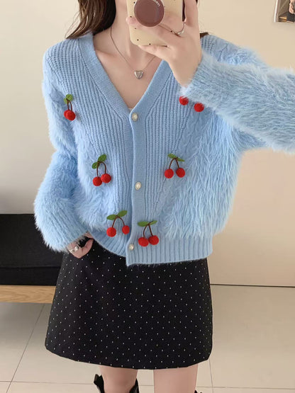 Elegantly Designed Cardigan