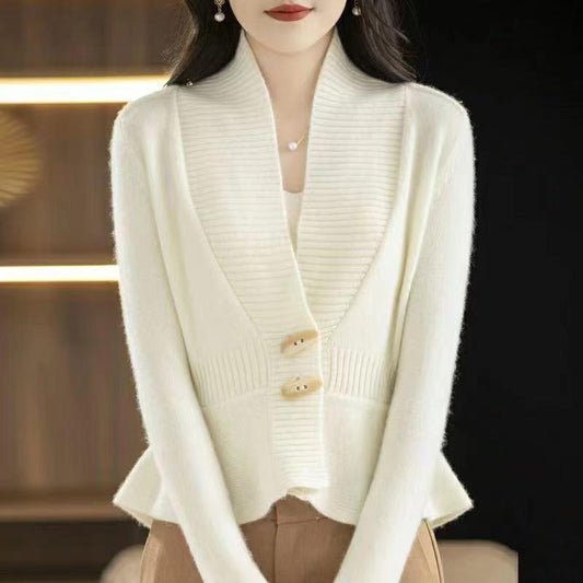Gracefully Designed Cardigan