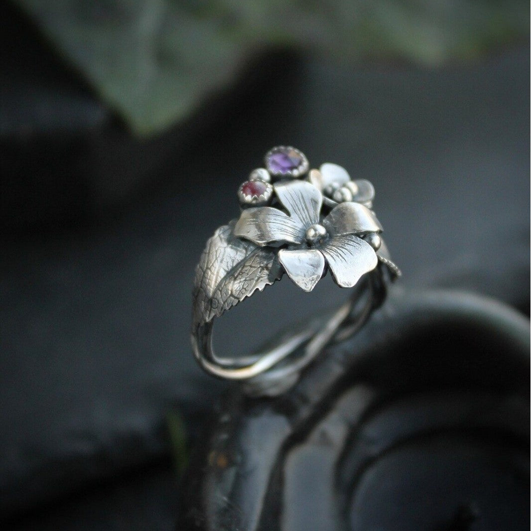 Czarujący Pierścionek na każdą okazję