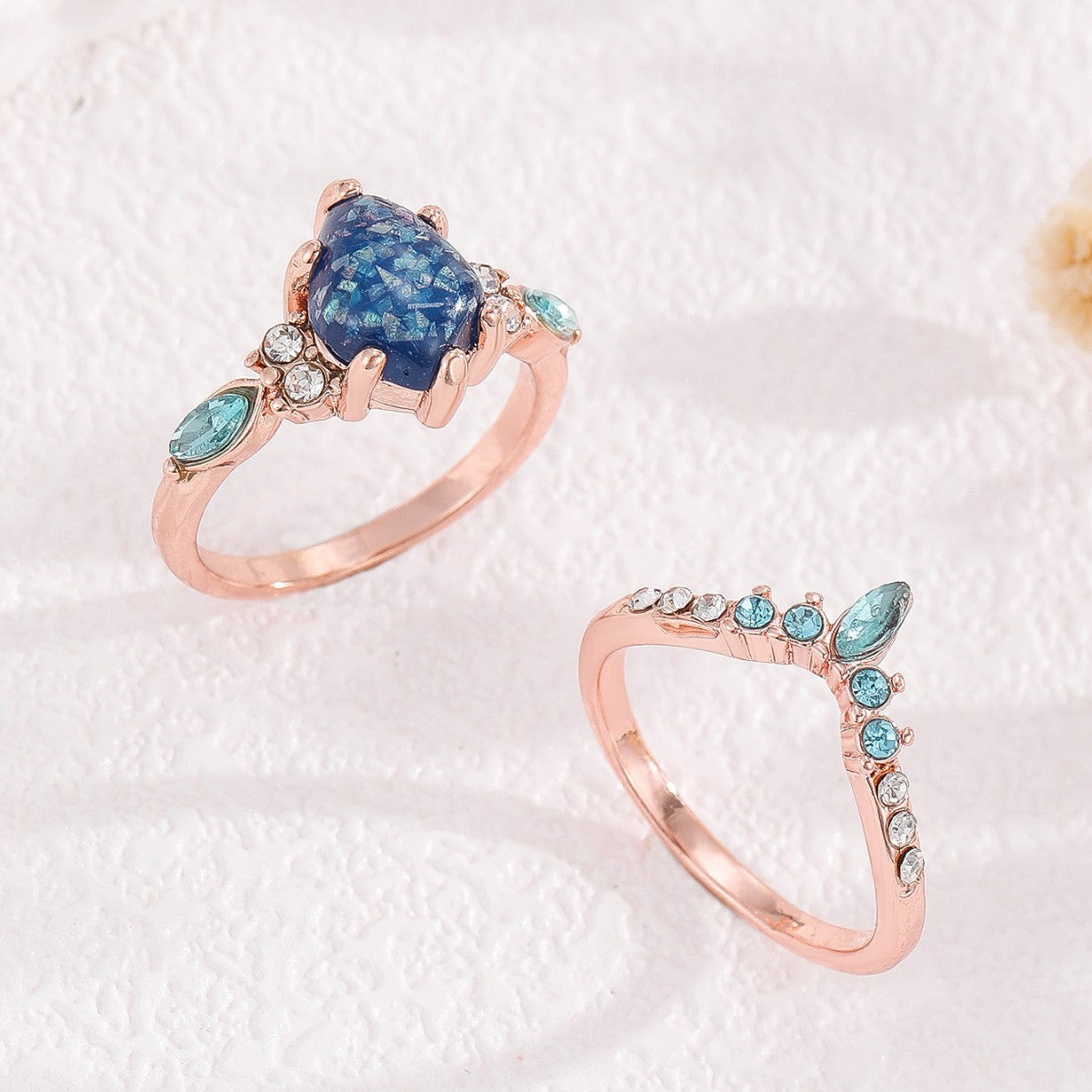 Czarujący Pierścionek na każdą okazję