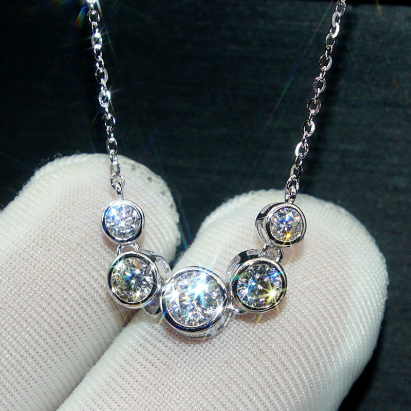 Czarujący Naszyjnik na każdą okazję