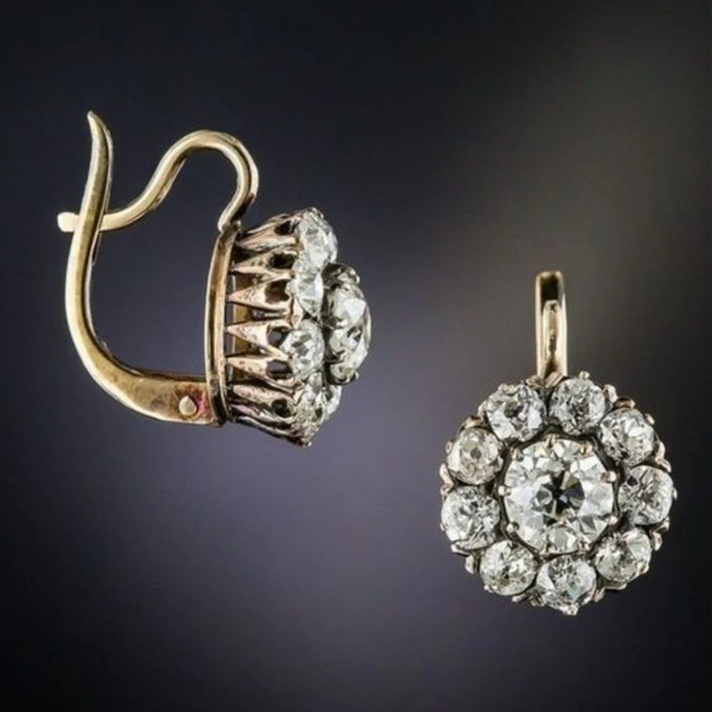 Czarujący Kolczyk na każdą okazję