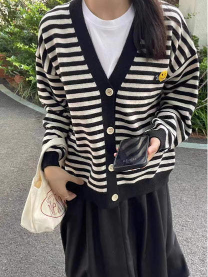Elegantly Designed Cardigan