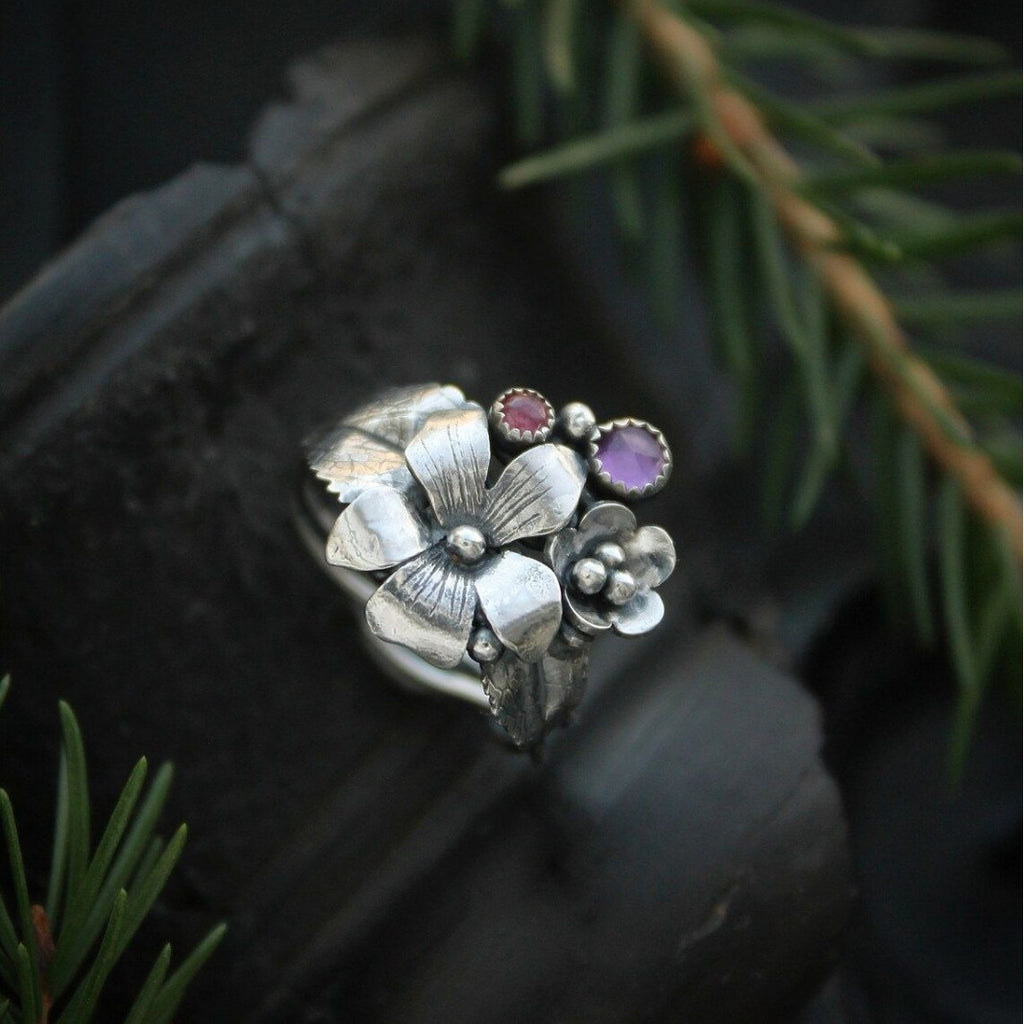 Czarujący Pierścionek na każdą okazję