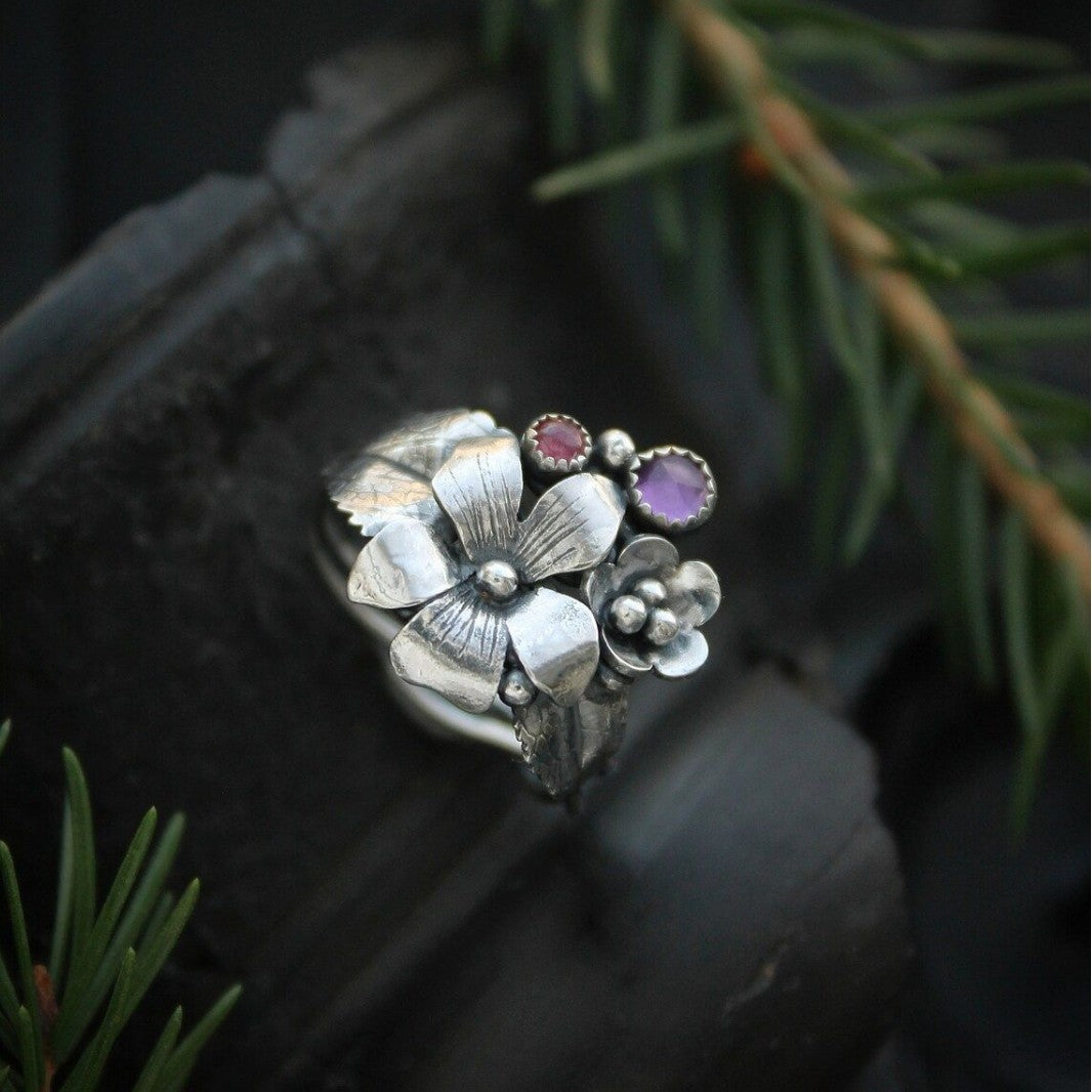 Czarujący Pierścionek na każdą okazję