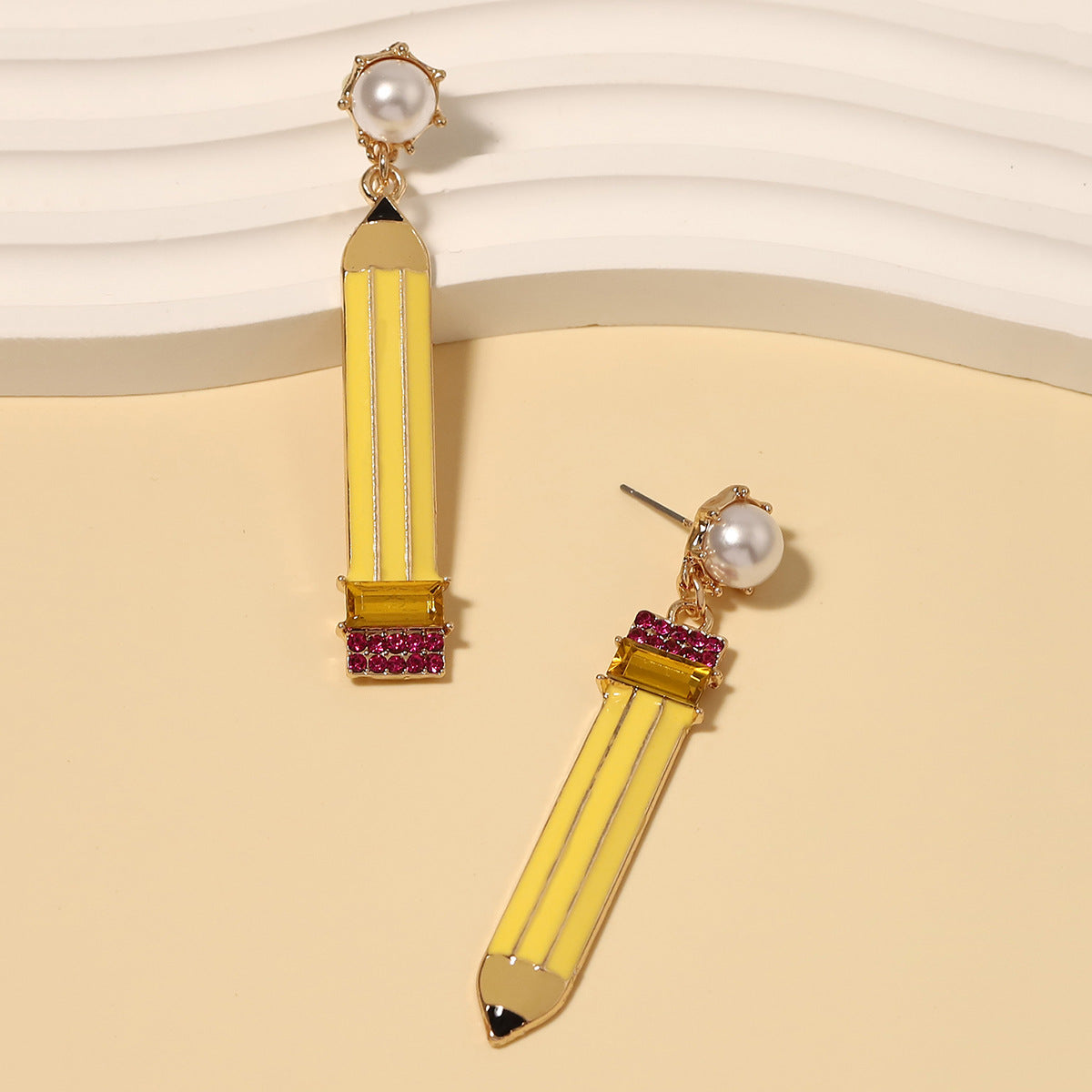 Czarujący Perłowy Kolczyk na każdą okazję