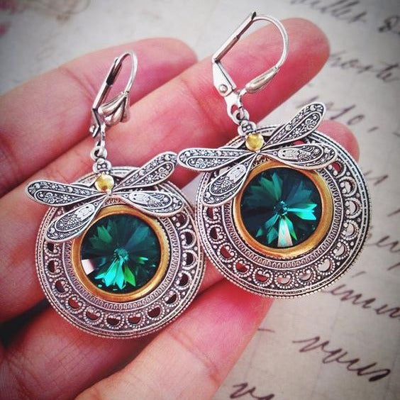 Czarujący Kolczyk na każdą okazję