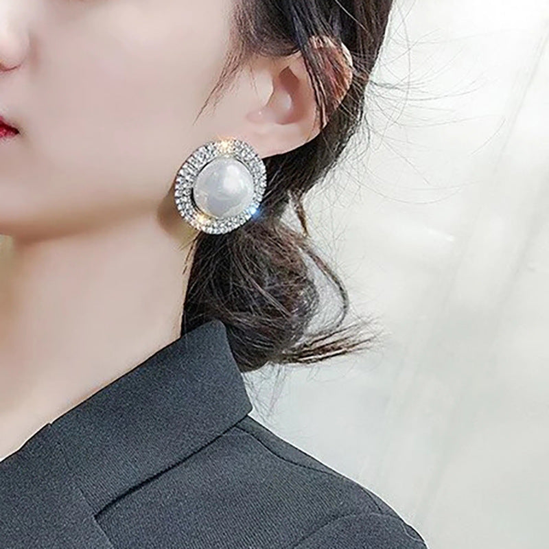 Czarujący Perłowy Kolczyk na każdą okazję