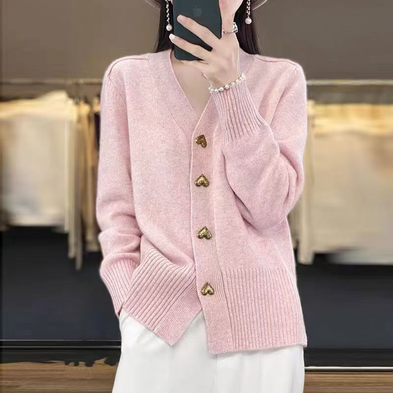 Gracefully Designed Cardigan