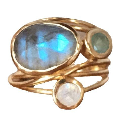 Czarujący Pierścionek na każdą okazję