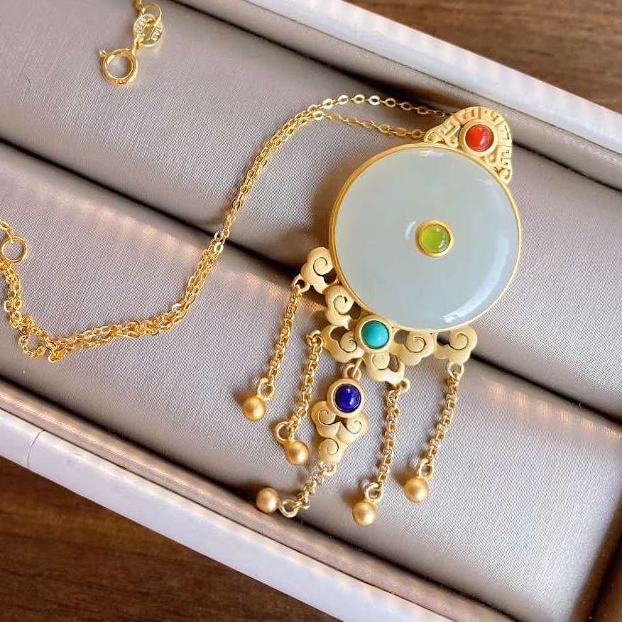 Czarujący Naszyjnik na każdą okazję