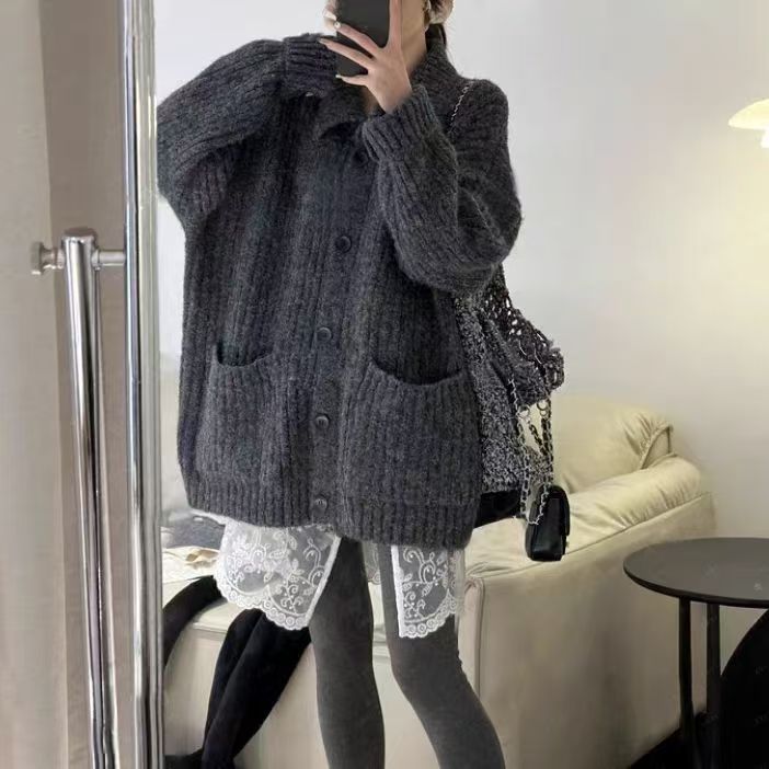 Elegantly Designed Cardigan