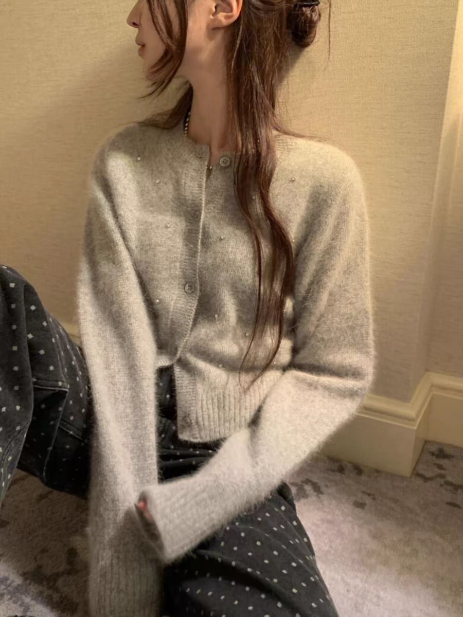 Elegantly Designed Cardigan