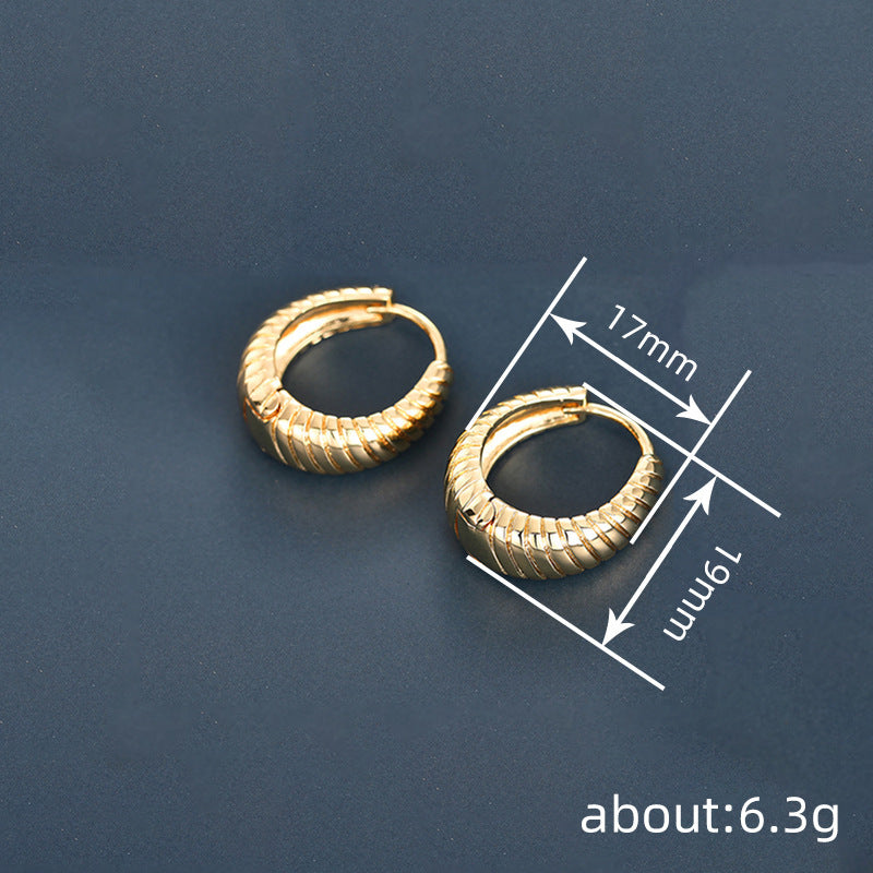 Czarujący Kolczyk na każdą okazję