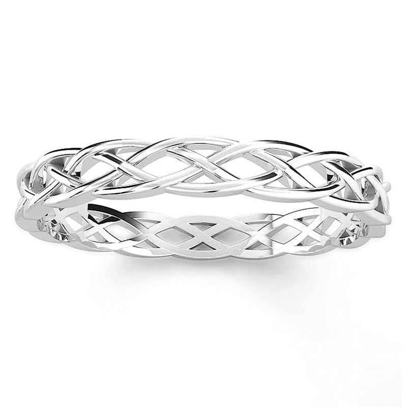 A Must-Have - Piękny Pierścionek w unikalnym stylu