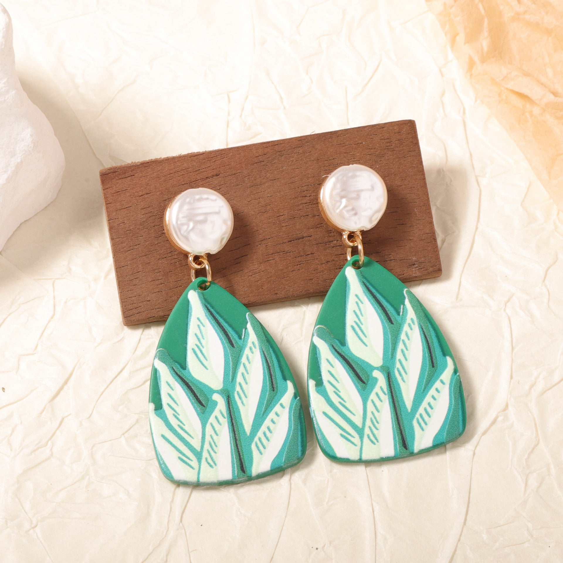 Czarujący Perłowy Kolczyk na każdą okazję