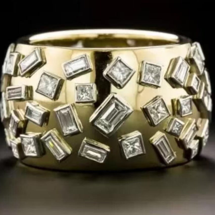 Czarujący Pierścionek na każdą okazję