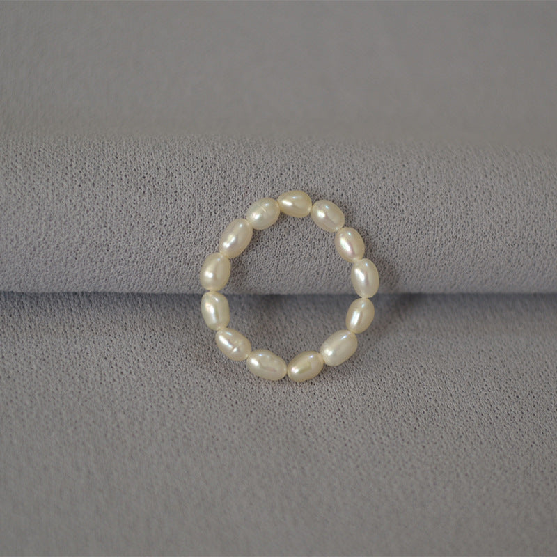 Czarujący Perłowy Pierścionek na każdą okazję