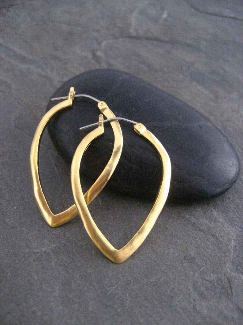 Czarujący Kolczyk na każdą okazję