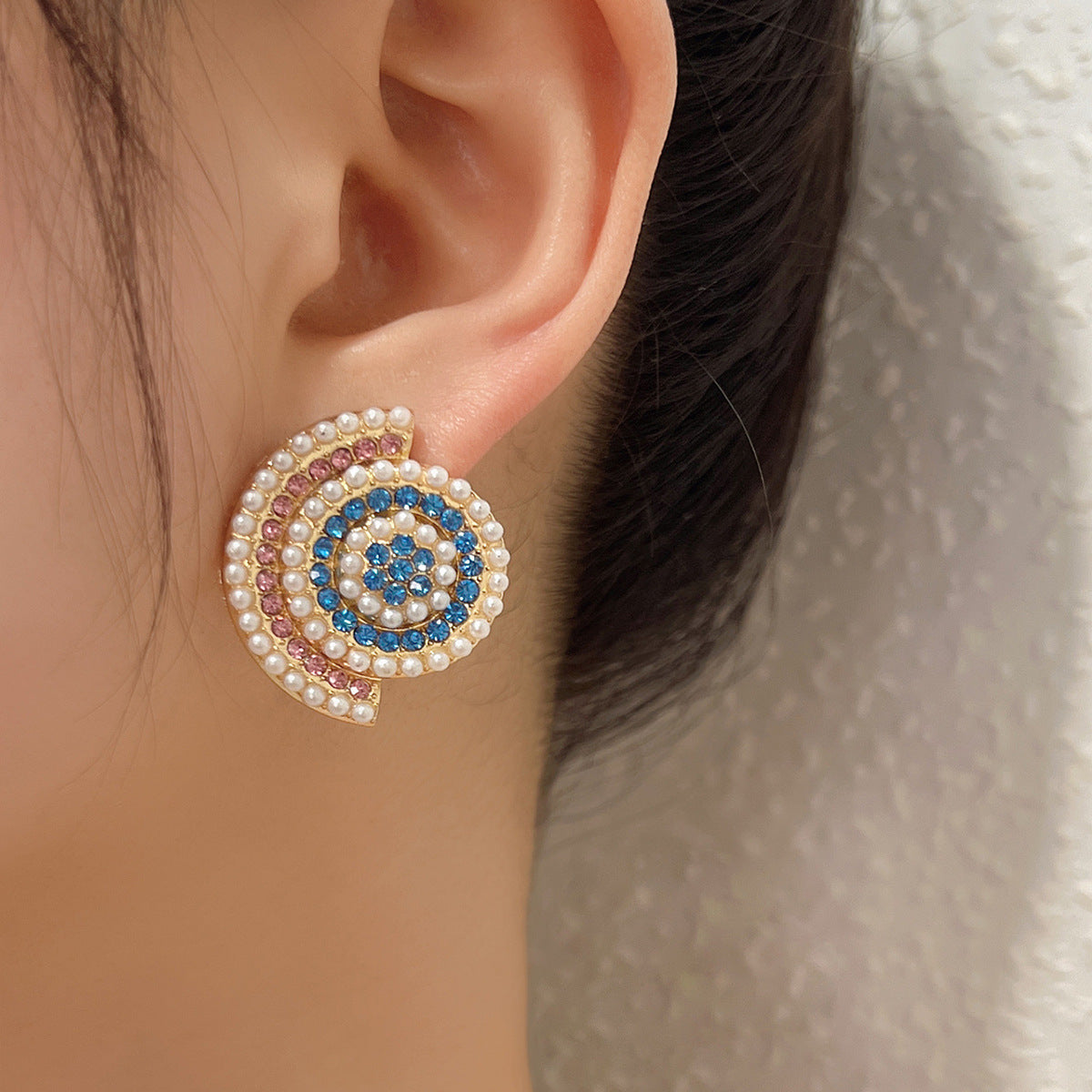 Czarujący Perłowy Kolczyk na każdą okazję