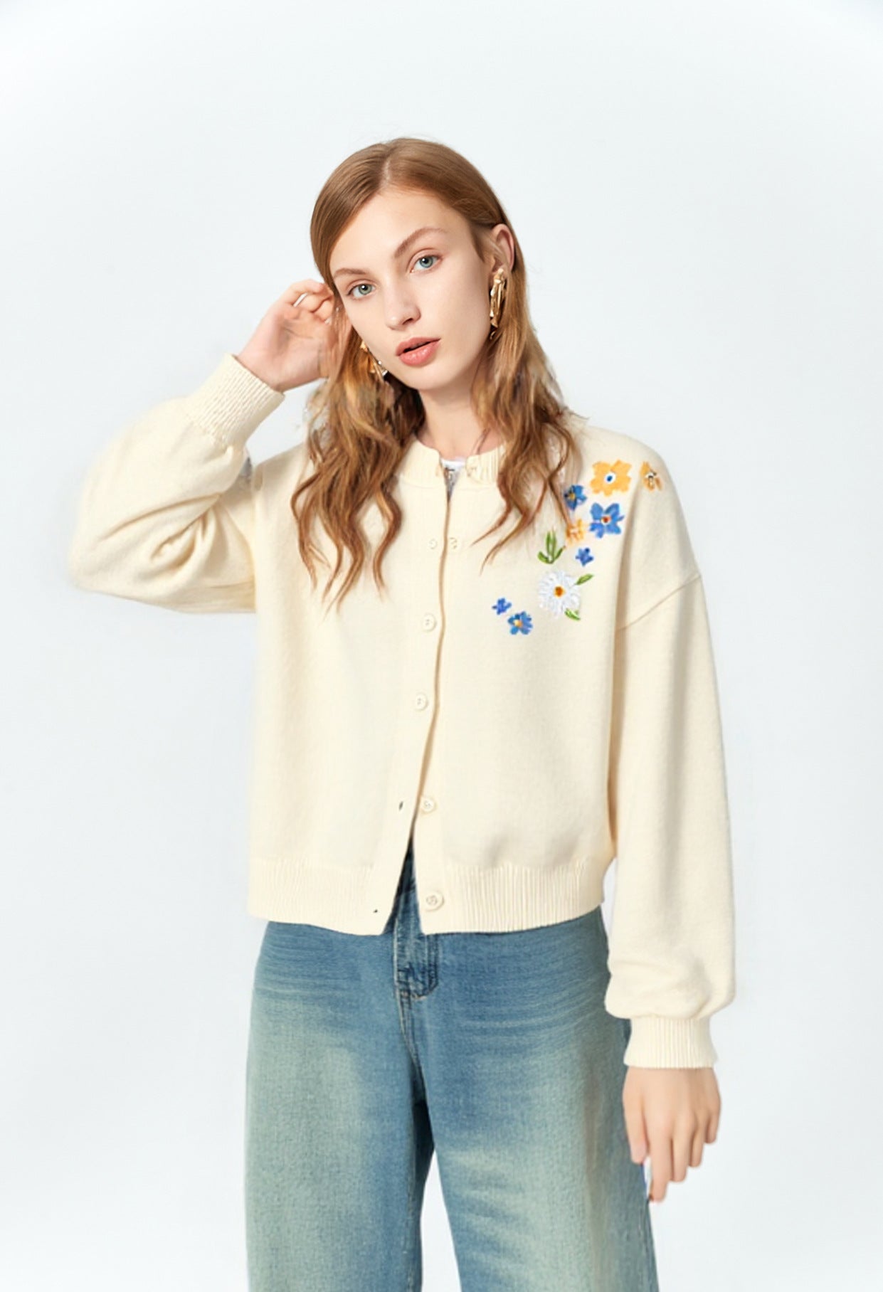Gracefully Designed Cardigan