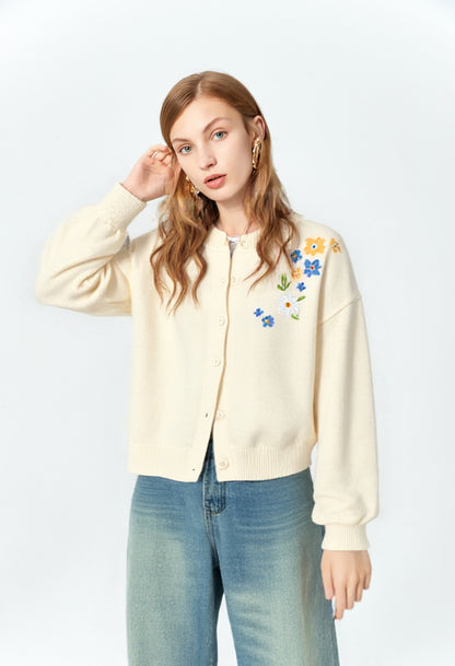 Gracefully Designed Cardigan