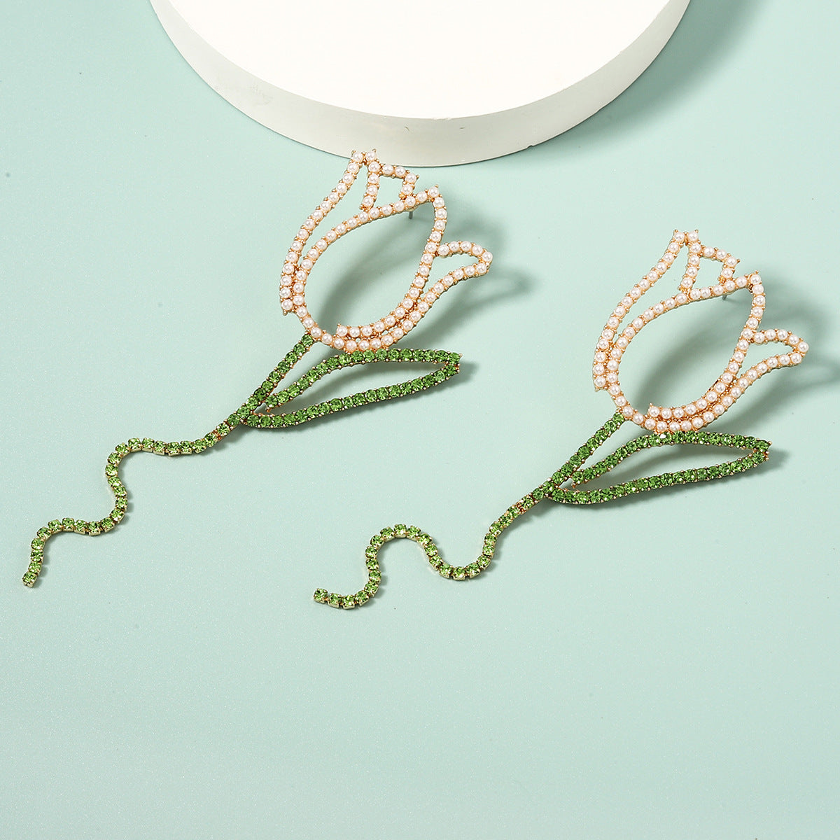 Czarujący Perłowy Kolczyk na każdą okazję