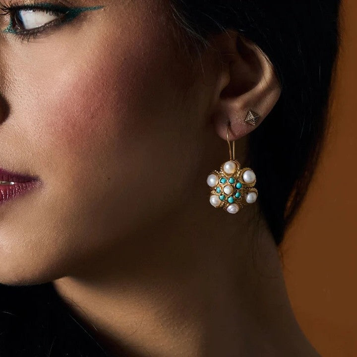 Czarujący Kolczyk na każdą okazję