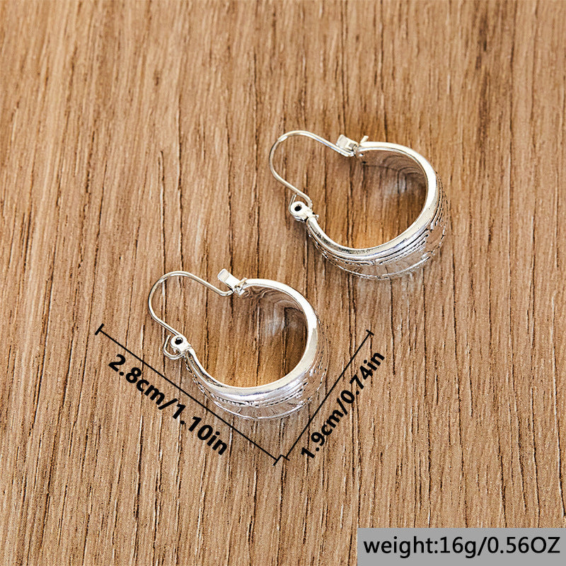 Czarujący Kolczyk na każdą okazję