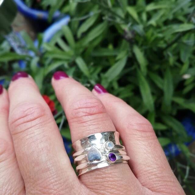 A Must-Have - Elegancki Pierścionek na każdą okazję