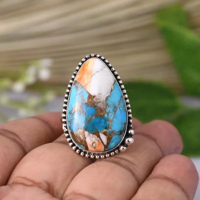 Czarujący Pierścionek na każdą okazję