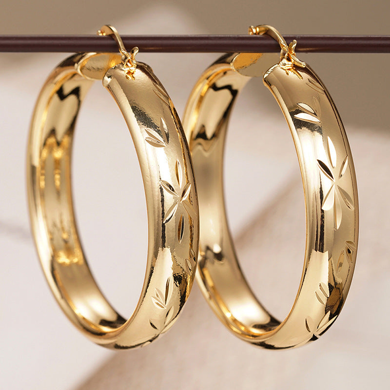 A Must-Have - Delikatny rzemieślniczy Kolczyk