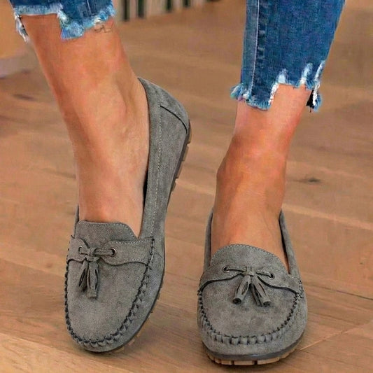 Graceful Orthopedic Loafers for Modern Look