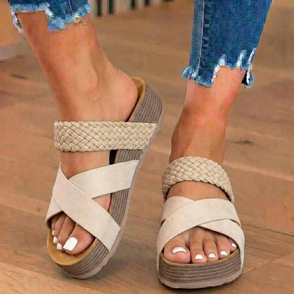 Chic Orthopedic Sandals with Unique Design