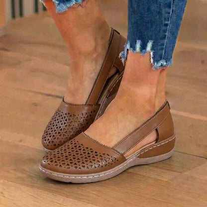 Chic Orthopedic Sandals with Unique Design