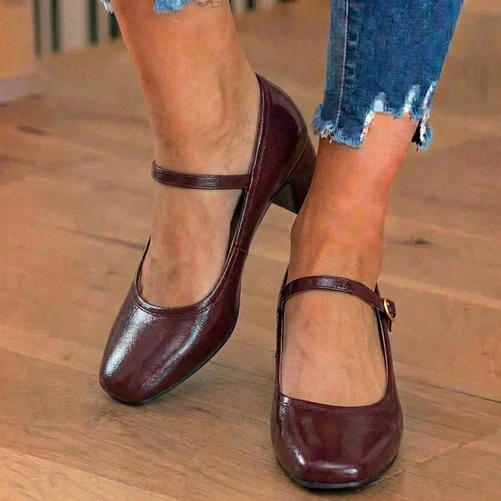 Chic Orthopedic Flats with Unique Design